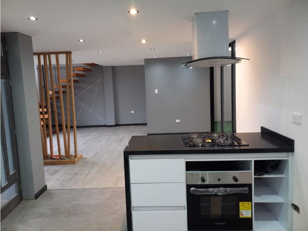 Casa en venta Cundinamarca Zipaquirá Cpr Barandillas 210 m2 Habitaciones 4 Baños 3 Garajes 1 Precio $530000000