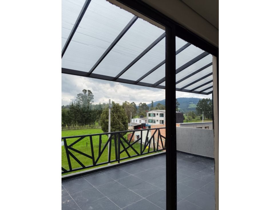 Casa en venta Cundinamarca Zipaquirá Zipaquira 210 m2 Habitaciones 4 Baños 3 Garajes 1 Precio $550000000