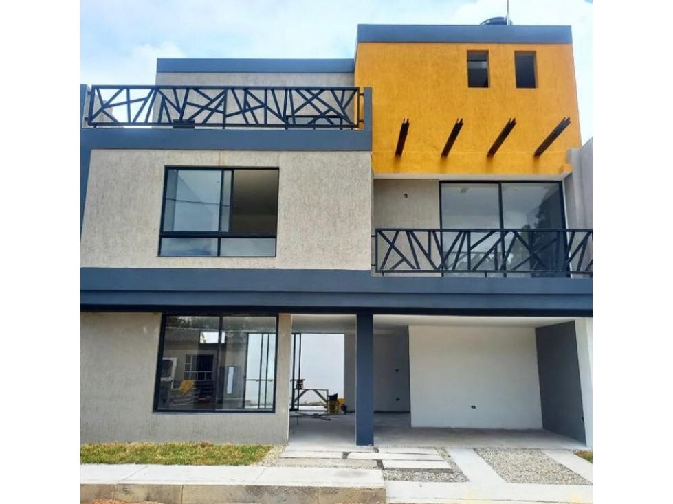 Casa en venta Cundinamarca Zipaquirá Zipaquira 210 m2 Habitaciones 4 Baños 3 Garajes 1 Precio $550000000