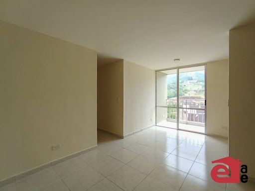 Apartamento en arriendo Antioquia Envigado La Mina 55 m2 Habitaciones 3 Baños 2 Garajes 0 Precio $1800000