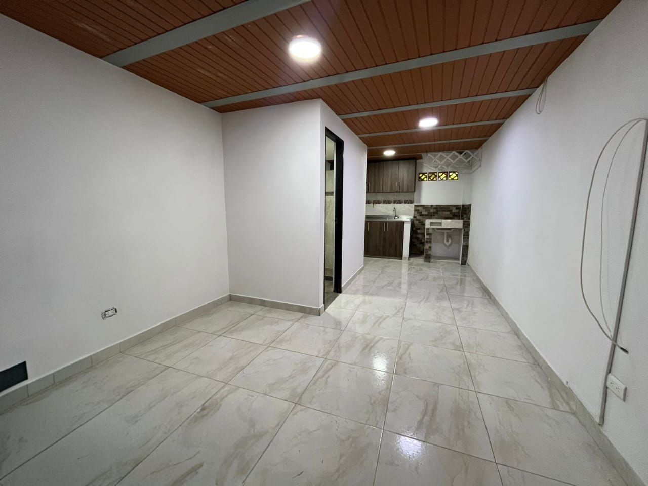 Apartaestudio en arriendo Antioquia Medellín Santa Ines 25 m2 Habitaciones 1 Baños 1 Garajes 0 Precio $600000