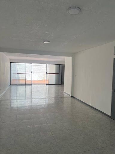 Casa en arriendo Valle Del Cauca Cali Tequendama 130 m2 Habitaciones 3 Baños 2 Garajes 4 Precio $4000000