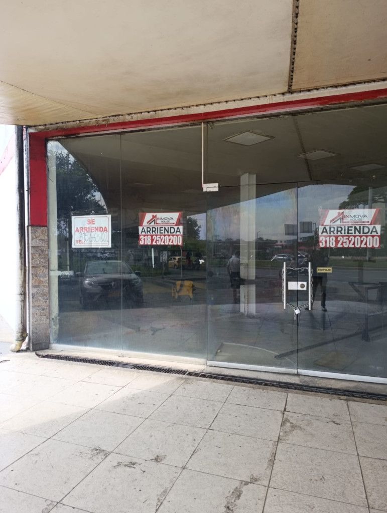 Local en arriendo Valle Del Cauca Cali Metropolitano Del Norte 460 m2 Habitaciones 0 Baños 4 Garajes 0 Precio $22000000