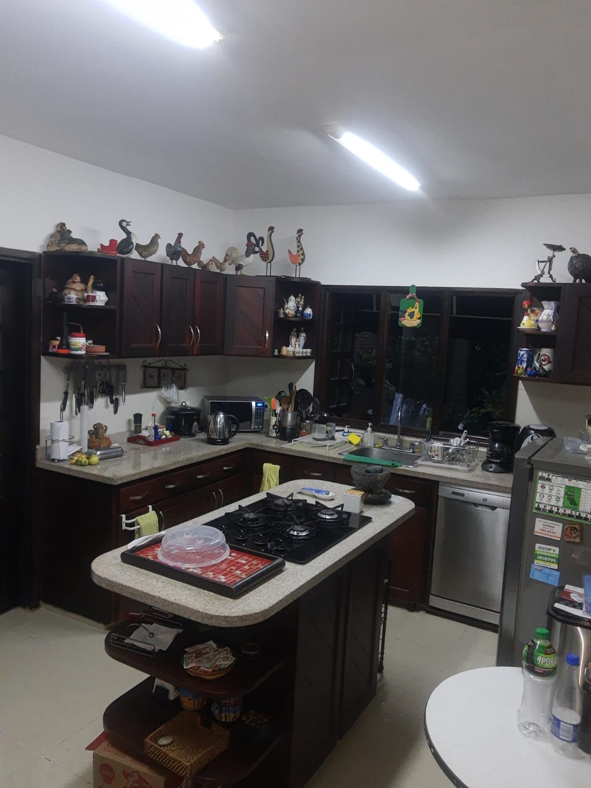 Casa en venta Valle Del Cauca Cali Nn 340 m2 Habitaciones 4 Baños 3 Garajes 4 Precio $1390000000