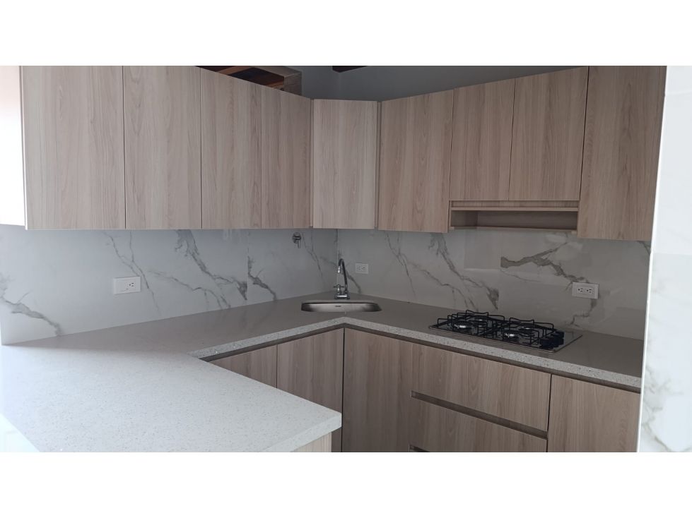 Casa en arriendo Antioquia La Ceja Hipódromo 80 m2 Habitaciones 3 Baños 2 Garajes 0 Precio $1800000