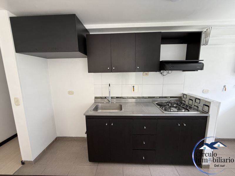 Apartamento en arriendo Antioquia Envigado Trianon 70 m2 Habitaciones 3 Baños 2 Garajes 1 Precio $2750000