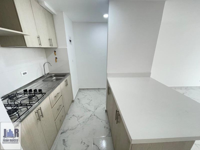 Apartamento en arriendo Antioquia Envigado El Dorado 54 m2 Habitaciones 2 Baños 2 Garajes 0 Precio $2200000