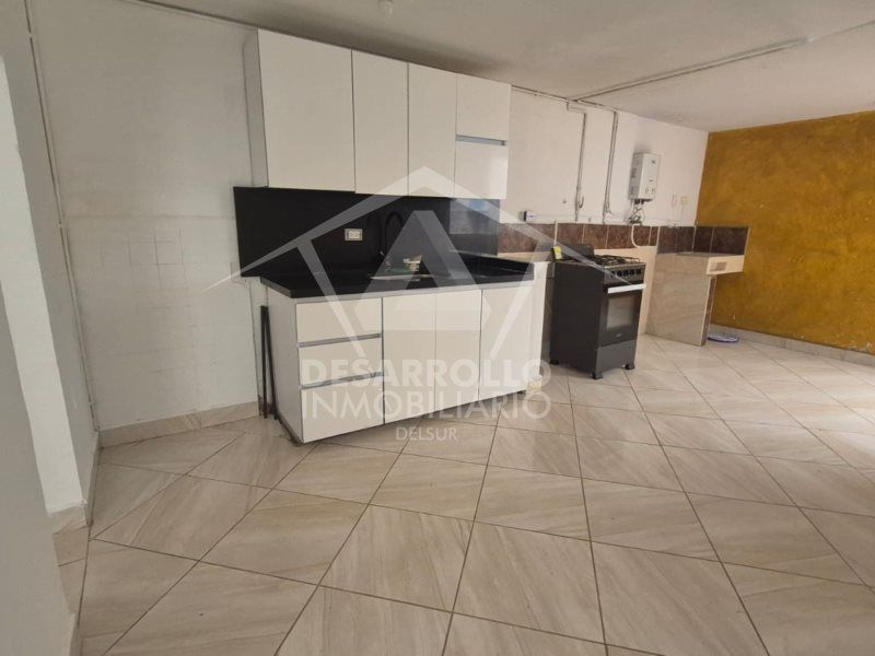 Apartamento en arriendo Antioquia Envigado Trianon 160 m2 Habitaciones 4 Baños 2 Garajes 0 Precio $3300000