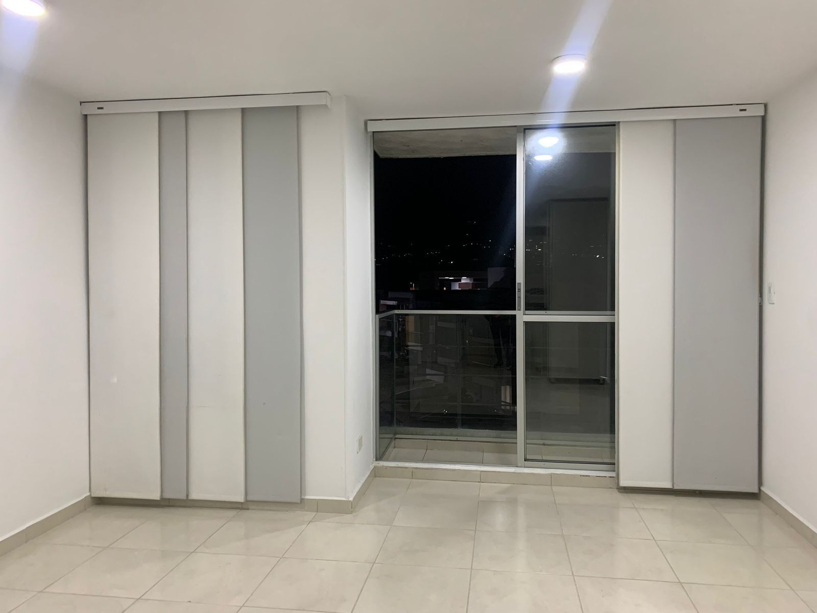 Apartamento en arriendo Risaralda Pereira La Unidad 61 m2 Habitaciones 3 Baños 2 Garajes 1 Precio $1650000