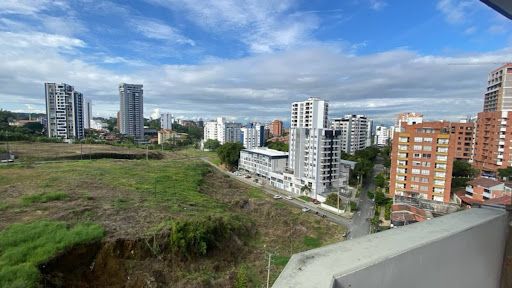 Apartaestudio en arriendo Risaralda Pereira Cambulos 70 m2 Habitaciones 1 Baños 2 Garajes 1 Precio $2300000