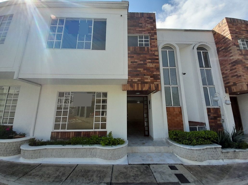 Casa en venta Santander Floridablanca Cañaveral 120 m2 Habitaciones 3 Baños 3 Garajes 1 Precio $590000000