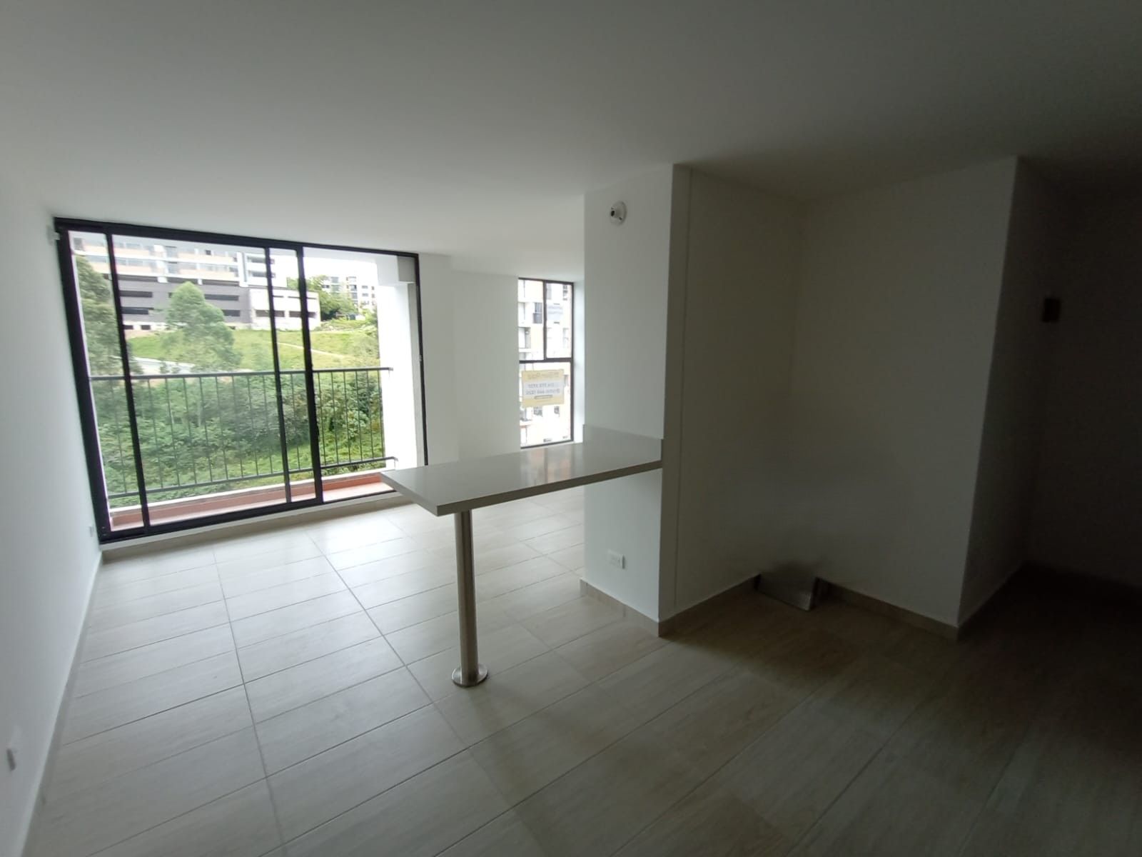 Apartamento en arriendo Antioquia Rionegro Cuatro Esquinas 57 m2 Habitaciones 2 Baños 2 Garajes 1 Precio $1600000