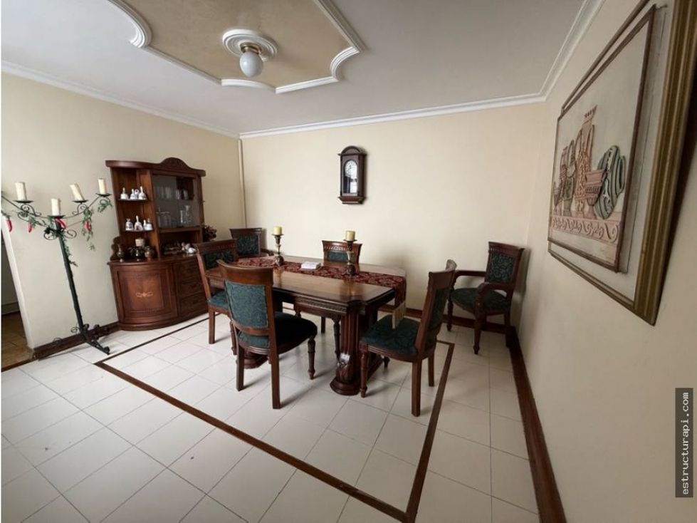 Casa en venta Antioquia Medellín Caribe 240 m2 Habitaciones 5 Baños 3 Garajes 2 Precio $800000000