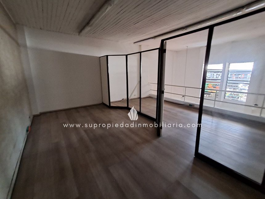 Local en arriendo Antioquia Medellín Villa Carlota 81 m2 Habitaciones 0 Baños 1 Garajes 0 Precio $3800000