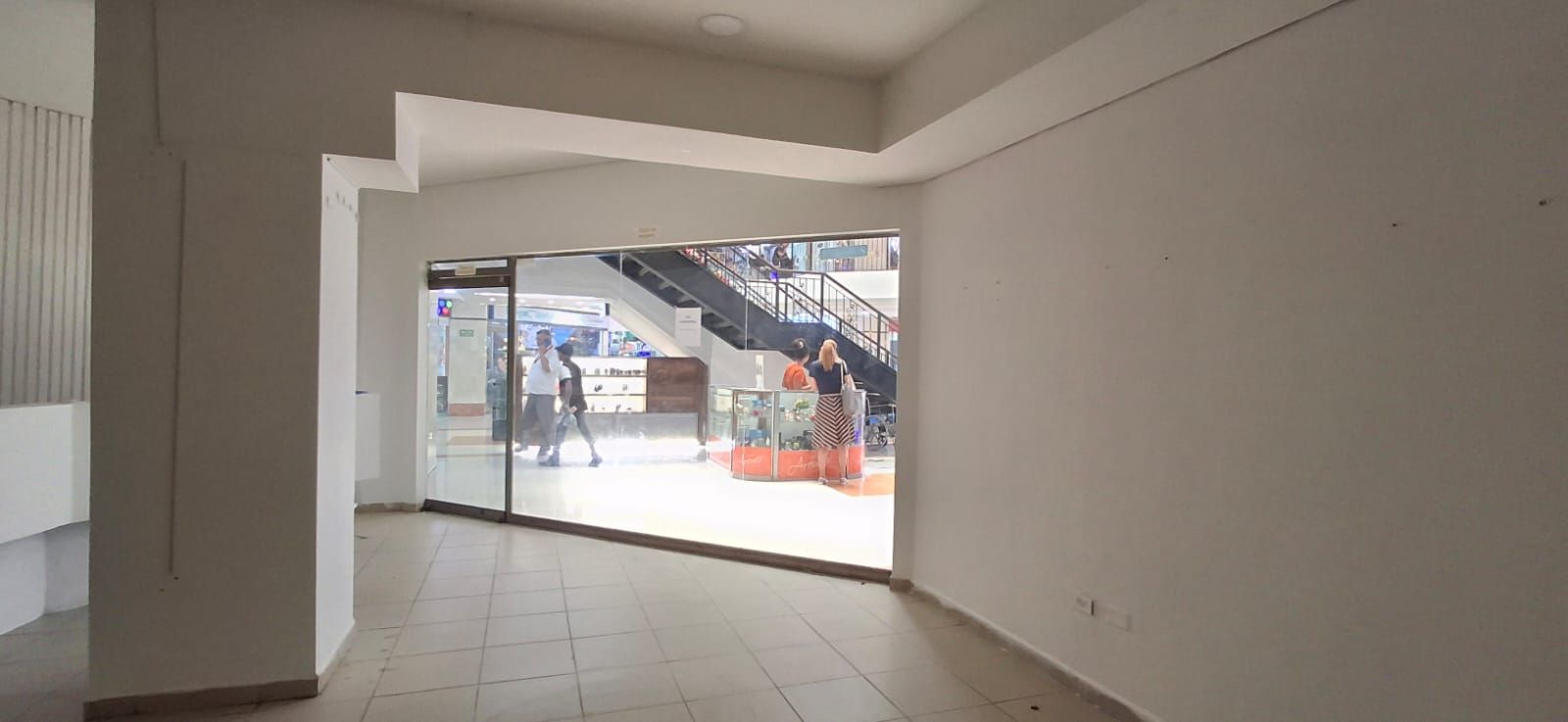 Local en arriendo Bolívar Cartagena La Matuna 54 m2 Habitaciones 0 Baños 1 Garajes 0 Precio $8500000