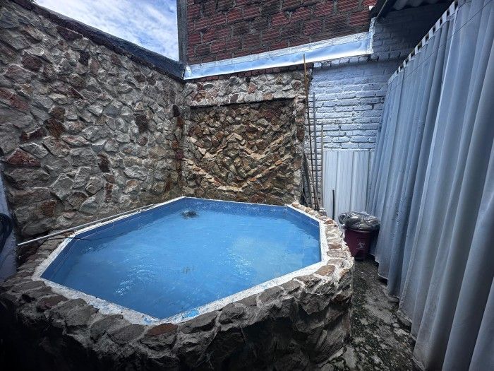 Casa en venta Valle Del Cauca Cali Departamental 250 m2 Habitaciones 8 Baños 4 Garajes 1 Precio $690000000