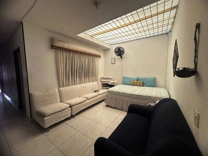 Casa en venta Valle Del Cauca Cali Departamental 250 m2 Habitaciones 8 Baños 4 Garajes 1 Precio $640000000