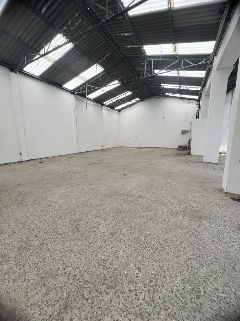 Bodega en venta Cundinamarca Bogotá Doce De Octubre 1000 m2 Habitaciones 0 Baños 0 Garajes 0 Precio $4200000000