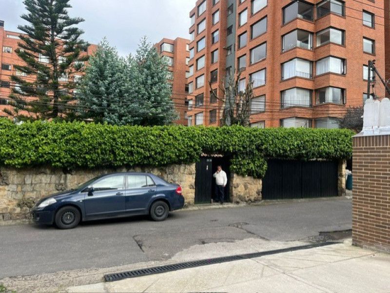 Casa en venta Cundinamarca Bogotá Niza Suba 340 m2 Habitaciones 3 Baños 6 Garajes 6 Precio $3500000000