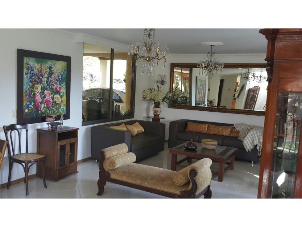 Casa Campestre en venta Antioquia Sabaneta Vereda La Doctora 307 m2 Habitaciones 4 Baños 4 Garajes 3 Precio $1900000000