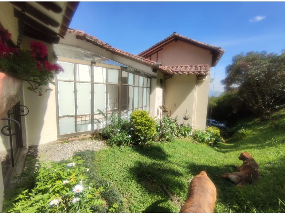 Casa en venta Antioquia Envigado Asd 450 m2 Habitaciones 5 Baños 6 Garajes 5 Precio $2800000000