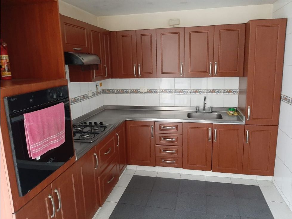 Casa en venta Antioquia Medellín Rosales 430 m2 Habitaciones 4 Baños 3 Garajes 1 Precio $1100000000