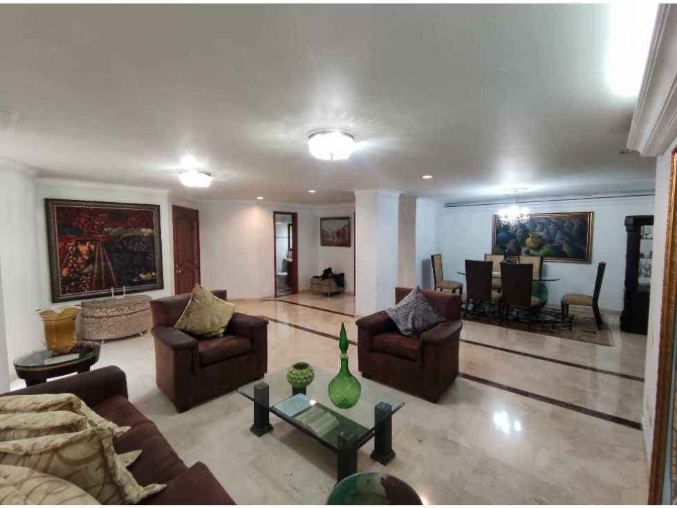 Apartamento en venta Antioquia Medellín La Castellana 158 m2 Habitaciones 4 Baños 5 Garajes 2 Precio $1300000000