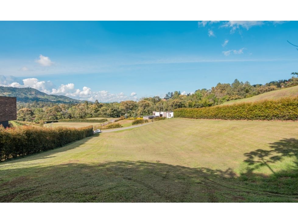 Lote en venta Antioquia La Ceja La Ceja 2540 m2 Habitaciones 0 Baños 0 Garajes 0 Precio $750000000
