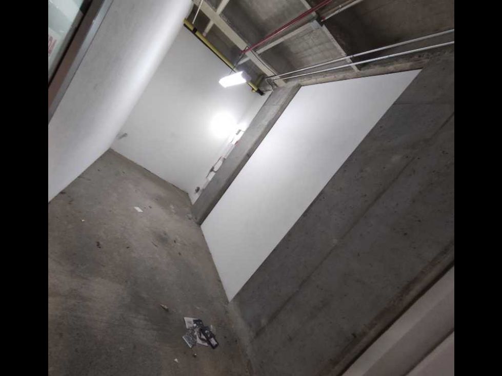 Local en arriendo Antioquia Medellín Bombona No1 19 m2 Habitaciones 0 Baños 0 Garajes 0 Precio $1904000