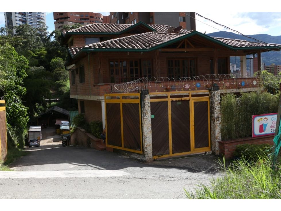 Lote en venta Antioquia Sabaneta La Barquereña 778 m2 Habitaciones 0 Baños 0 Garajes 0 Precio $5500000000