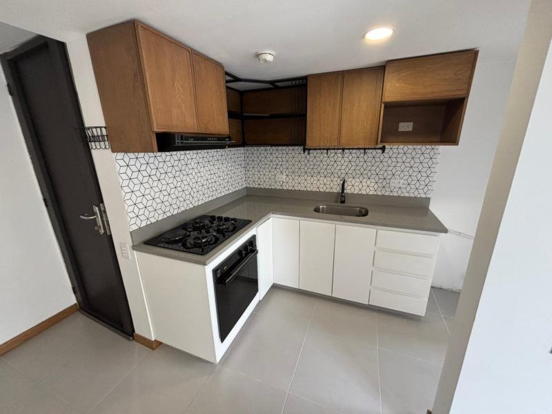 Apartamento en arriendo Antioquia Sabaneta Virgen Del Carmen 60 m2 Habitaciones 2 Baños 2 Garajes 0 Precio $2000000