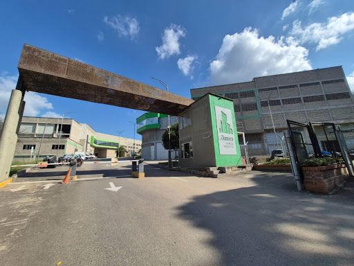 Bodega en arriendo Santander Floridablanca Los Rosales 428 m2 Habitaciones 0 Baños 2 Garajes 1 Precio $11100000