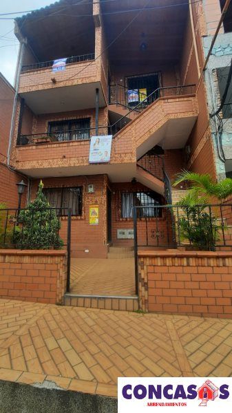 Casa en arriendo Antioquia Bello Buenos Aires 135 m2 Habitaciones 7 Baños 2 Garajes 0 Precio $2400000