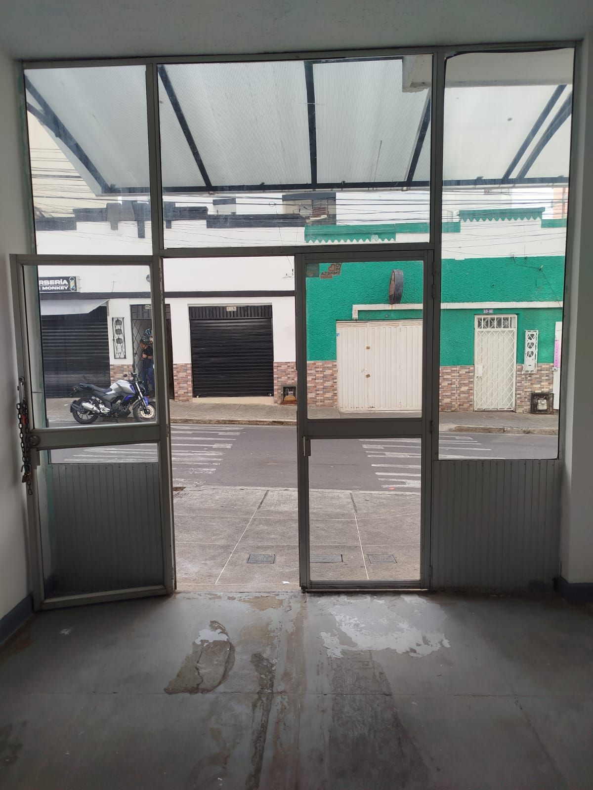 Local Comercial en arriendo Santander Bucaramanga Antonia Santos Centro 35 m2 Habitaciones 0 Baños 1 Garajes 0 Precio $940400