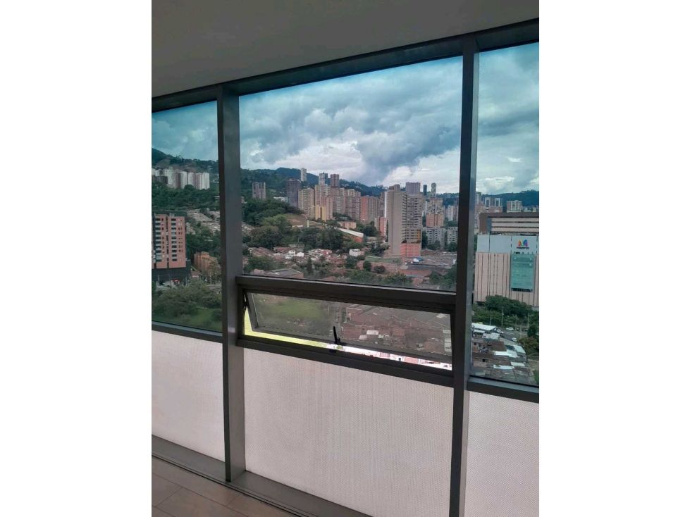 Local en arriendo Antioquia Medellín Primavera 37 m2 Habitaciones 0 Baños 1 Garajes 1 Precio $2600000