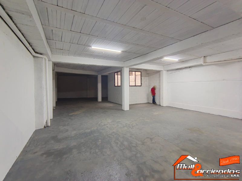 Bodega en arriendo Antioquia Medellín Villanueva 190 m2 Habitaciones 0 Baños 2 Garajes 0 Precio $6000000