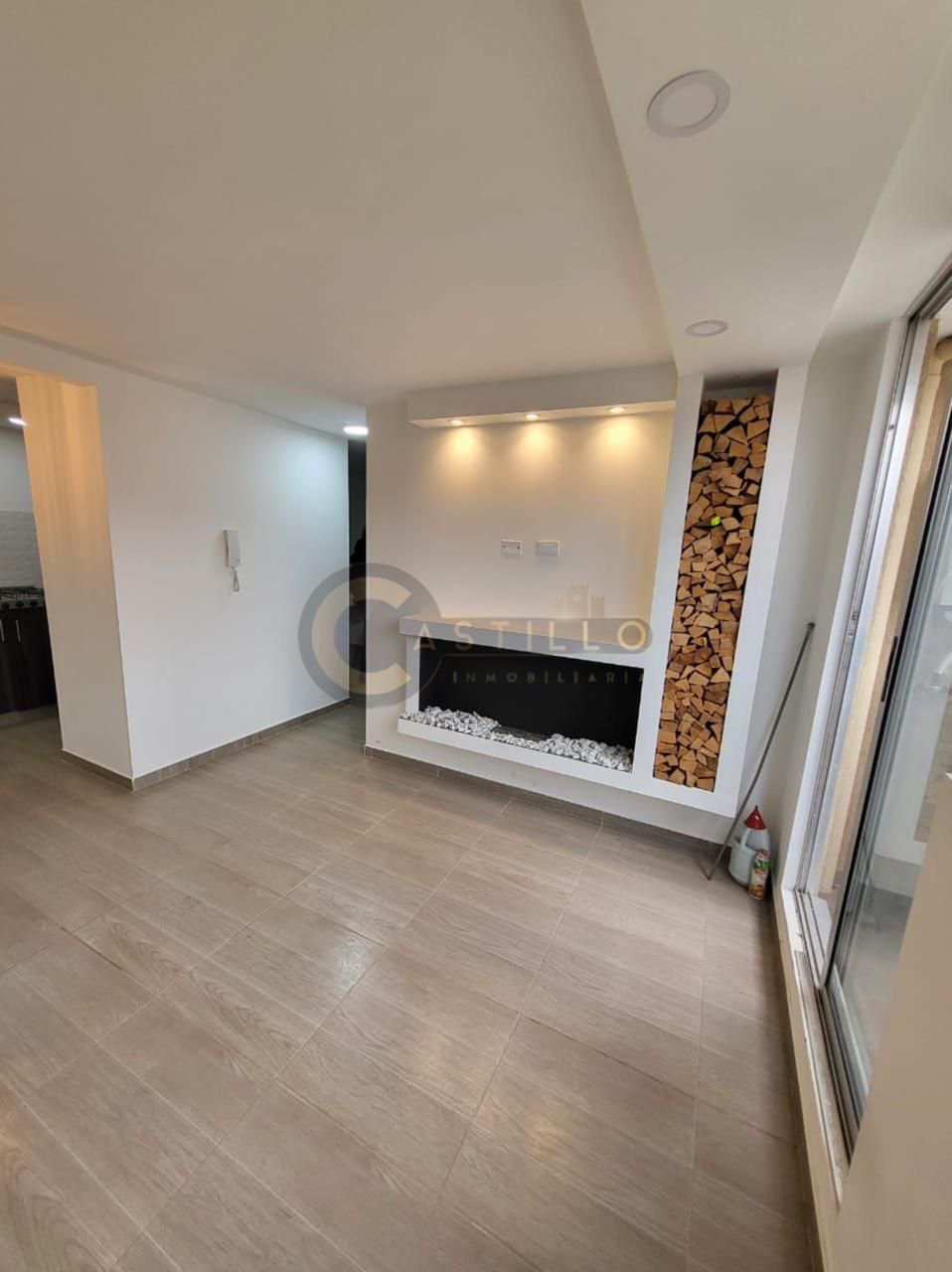 Apartamento en arriendo Cundinamarca Madrid Cr Fontana Madrid 64 m2 Habitaciones 3 Baños 2 Garajes 0 Precio $1000000