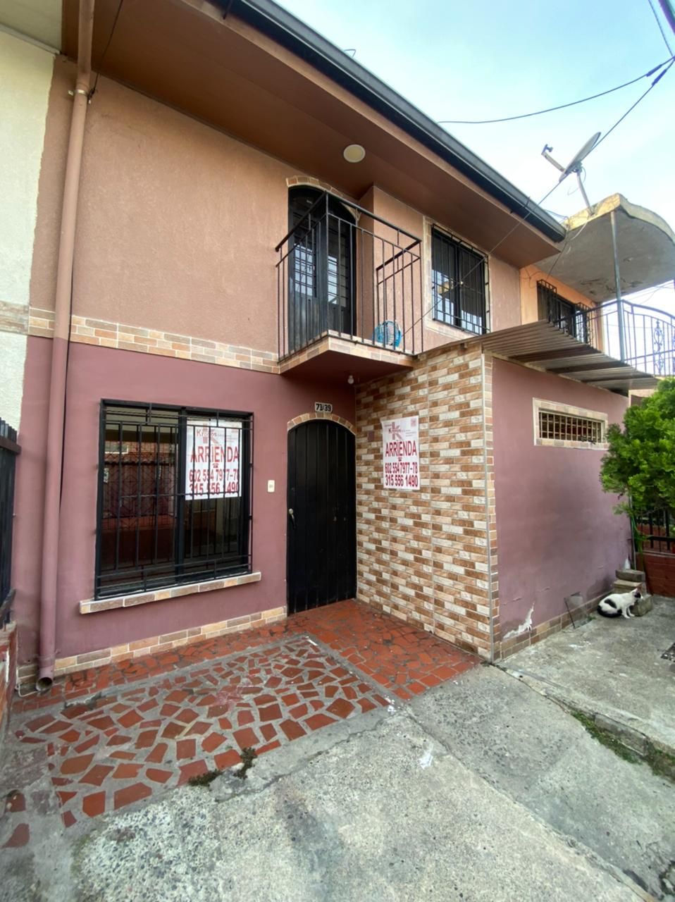 Casa en arriendo Valle Del Cauca Cali Los Guaduales 90 m2 Habitaciones 3 Baños 2 Garajes 0 Precio $1050000