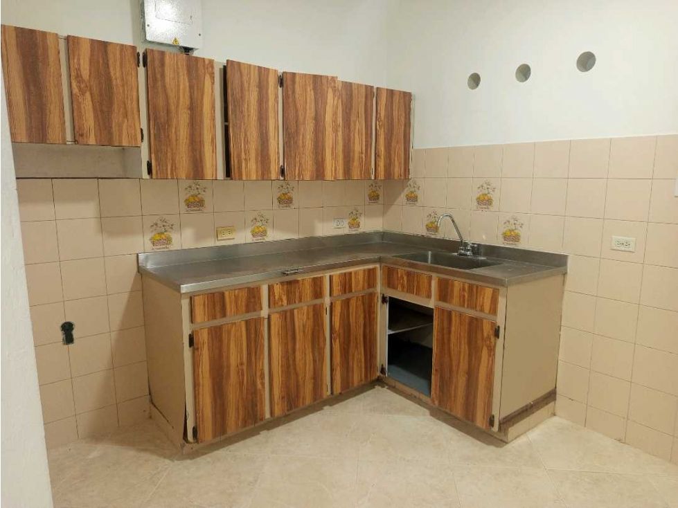 Casa en arriendo Antioquia Medellín Bolivariana 275 m2 Habitaciones 6 Baños 5 Garajes 1 Precio $10000000