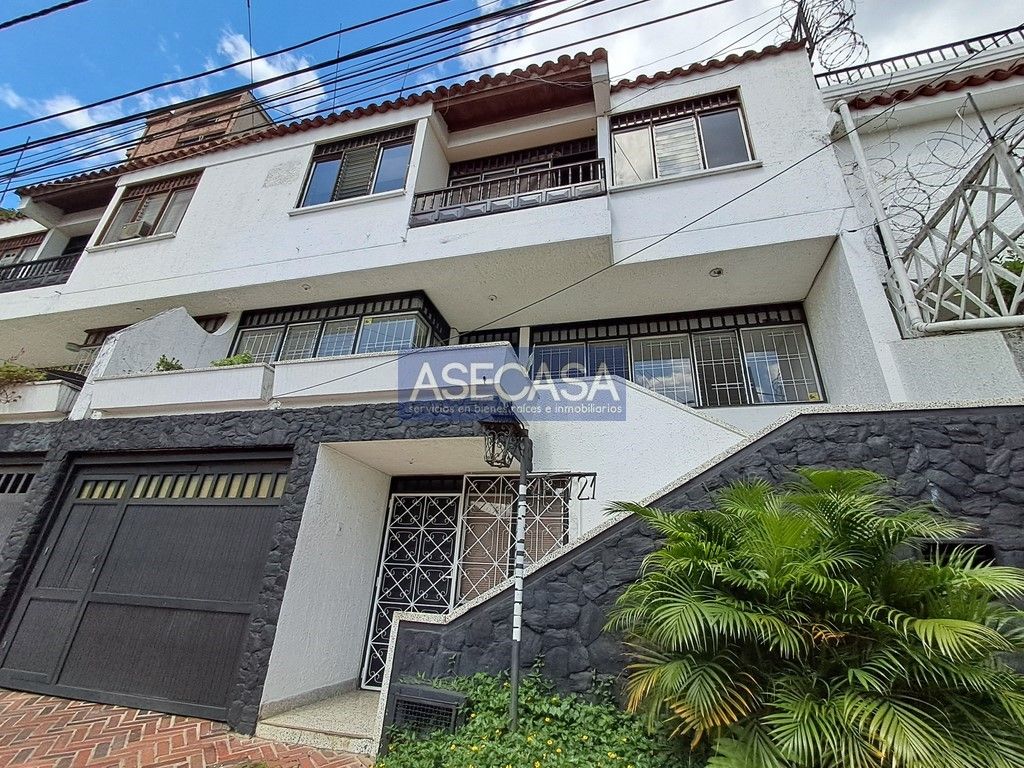 Casa en venta Santander Bucaramanga Sotomayor 179 m2 Habitaciones 4 Baños 3 Garajes 0 Precio $1300000000