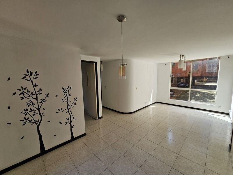 Apartamento en arriendo Antioquia Medellín Castropol 110 m2 Habitaciones 2 Baños 2 Garajes 1 Precio $2500000