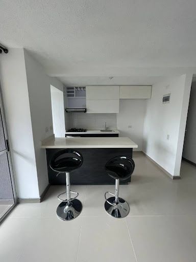 Apartamento en arriendo Antioquia La Estrella Ancón San Martín 70 m2 Habitaciones 3 Baños 2 Garajes 0 Precio $2450000