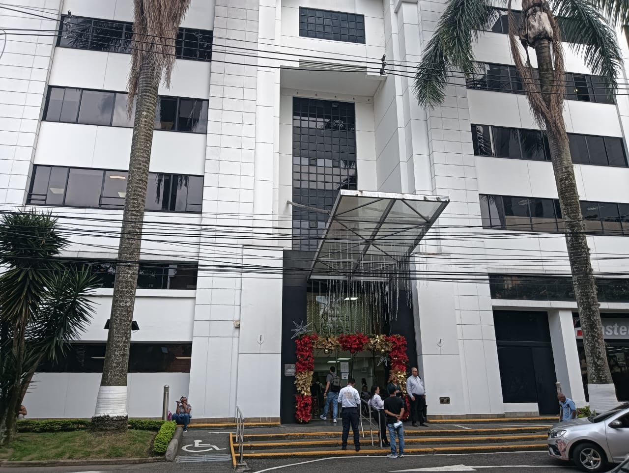 Consultorio en arriendo Antioquia Medellín La Aguacatala 29 m2 Habitaciones 0 Baños 1 Garajes 0 Precio $2600000