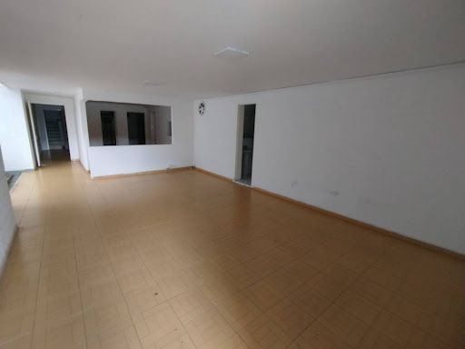 Casa en arriendo Antioquia Medellín Simon Bolivar 190 m2 Habitaciones 5 Baños 3 Garajes 0 Precio $4000000