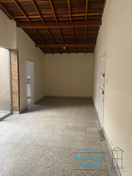Apartamento en venta Antioquia Medellín Florida Nueva 150 m2 Habitaciones 3 Baños 3 Garajes 0 Precio $550000000