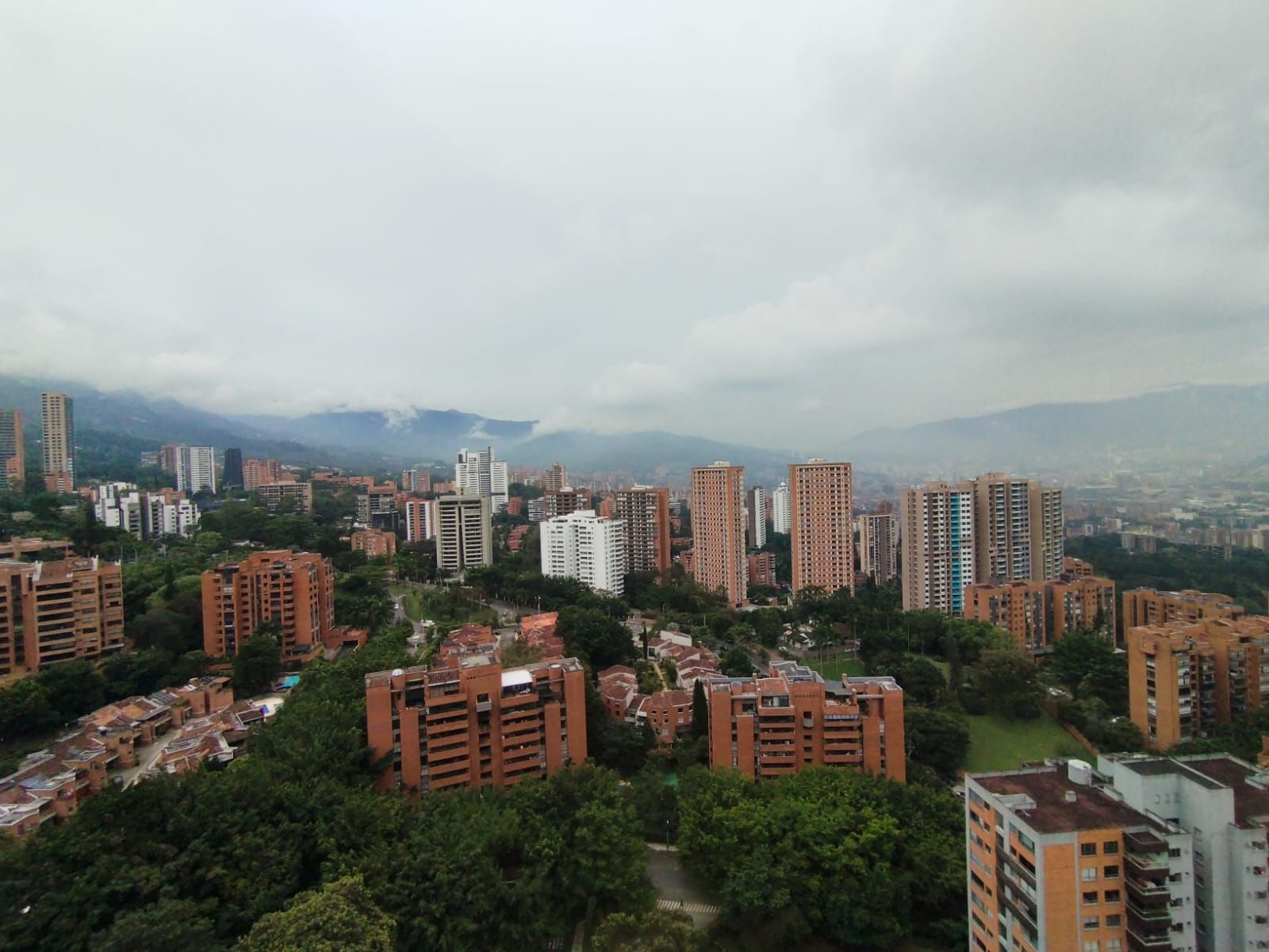 Apartaestudio en arriendo Antioquia Medellín Los Balsos No2 67 m2 Habitaciones 1 Baños 2 Garajes 1 Precio $4700000