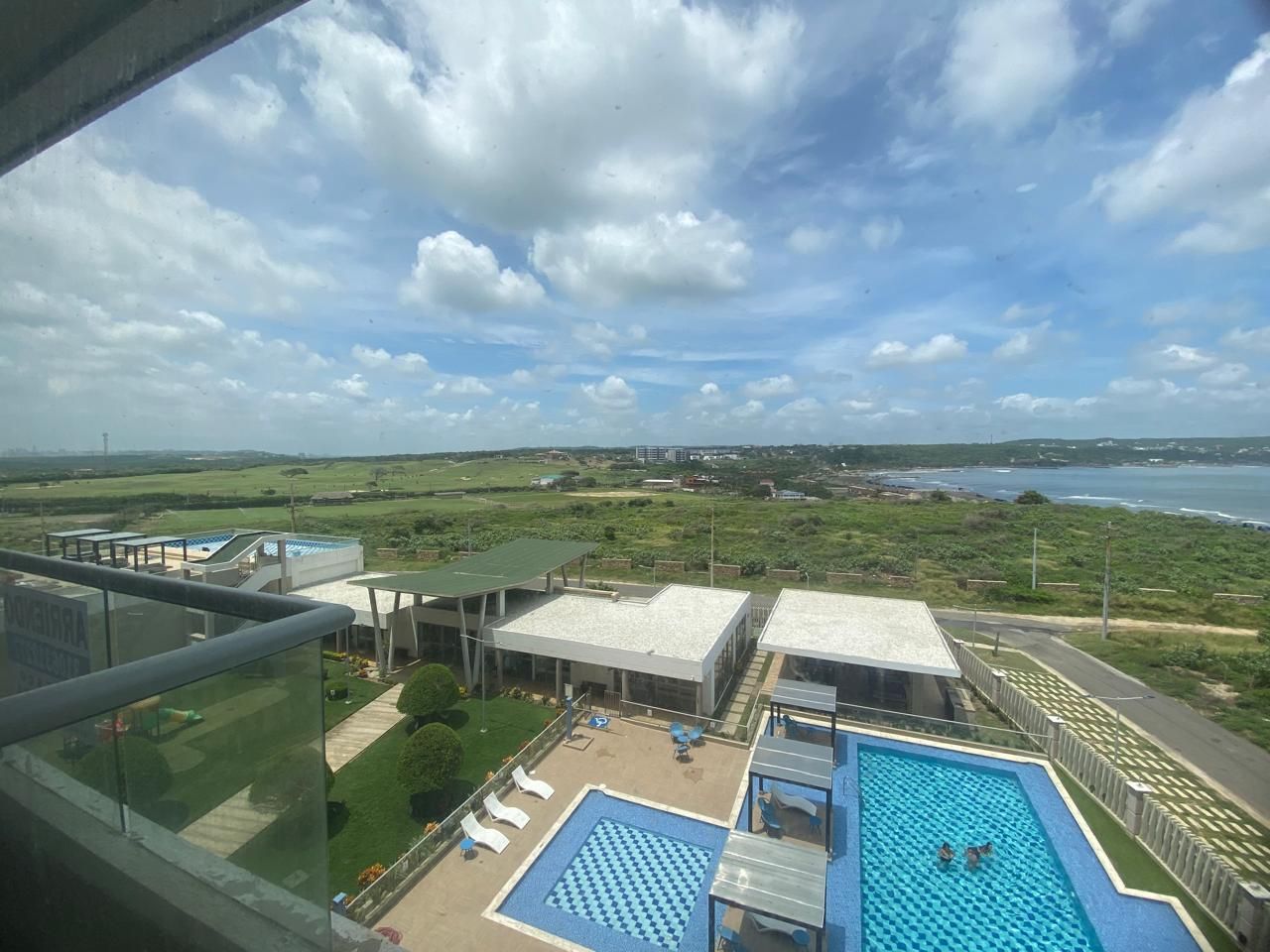 Apartamento en arriendo o venta Atlántico Puerto Colombia Punta Roca 80 m2 Habitaciones 2 Baños 2 Garajes 1 Precio venta $400000000 Precio arriendo $4215000