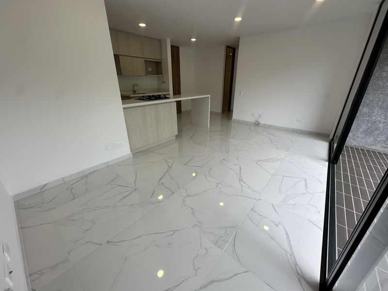 Apartamento en arriendo Antioquia Envigado Trianon 82 m2 Habitaciones 3 Baños 2 Garajes 2 Precio $4100000