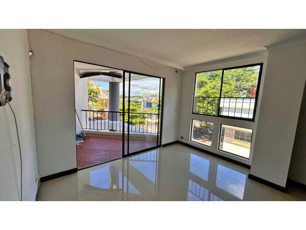 Apartamento en arriendo Valle Del Cauca Cali El Ingenio 62 m2 Habitaciones 2 Baños 1 Garajes 1 Precio $2320000