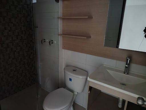 Apartamento en arriendo Cundinamarca Bogotá Ub Altamar 70 m2 Habitaciones 3 Baños 2 Garajes 1 Precio $1900000